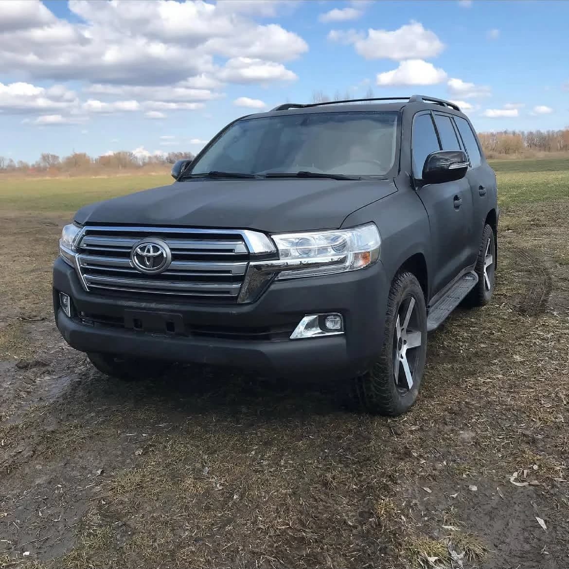 Toyota Land Cruiser 200 — після роботи