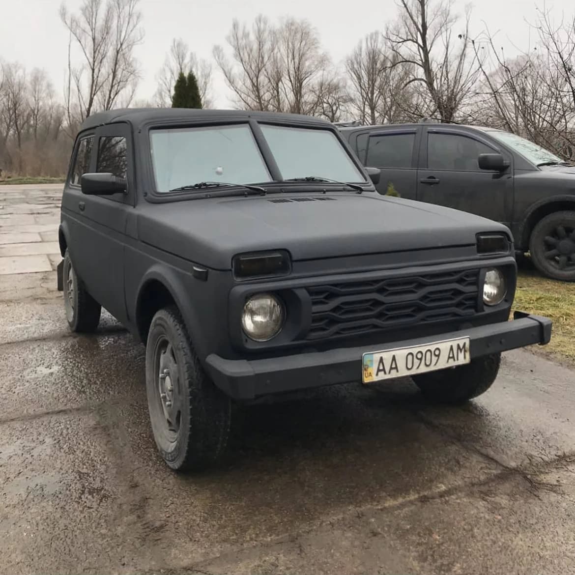 Нива · броньований кузов — після роботи
