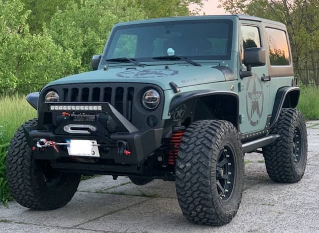 Toyota Land Cruiser Prado 120 — результат пофарбування Raptor